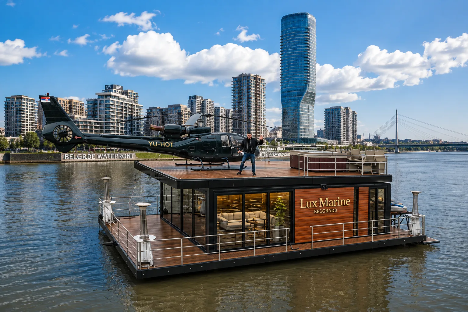 LUX Marina Katamaran sa helikopterom na palubi ispred Belgrade Waterfronta.